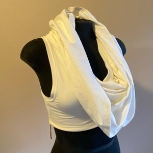 Zhennymph Ixia Hooded Crop